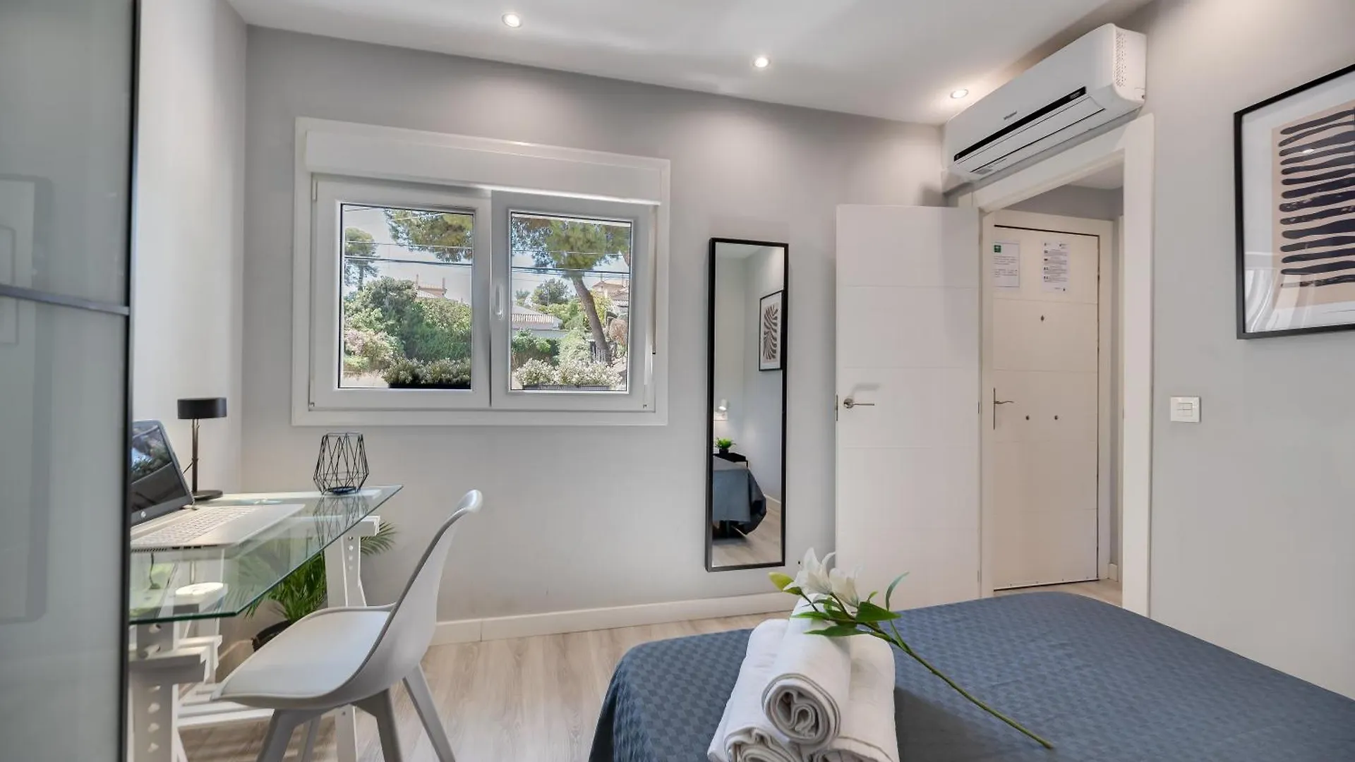 Xpce Jazmines De Nueva Andalucia Vila Marbella Espanha